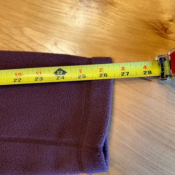 Lowe Alpine heavy fleece, unisex size Medium, dusty purple - Picture 7 of 8